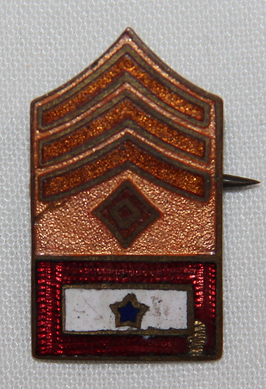 First Sergeant Pin B207. WWI HOME FRONT FIRST SERGEANT SON IN SERVICE LAPEL PIN - B & B ...
